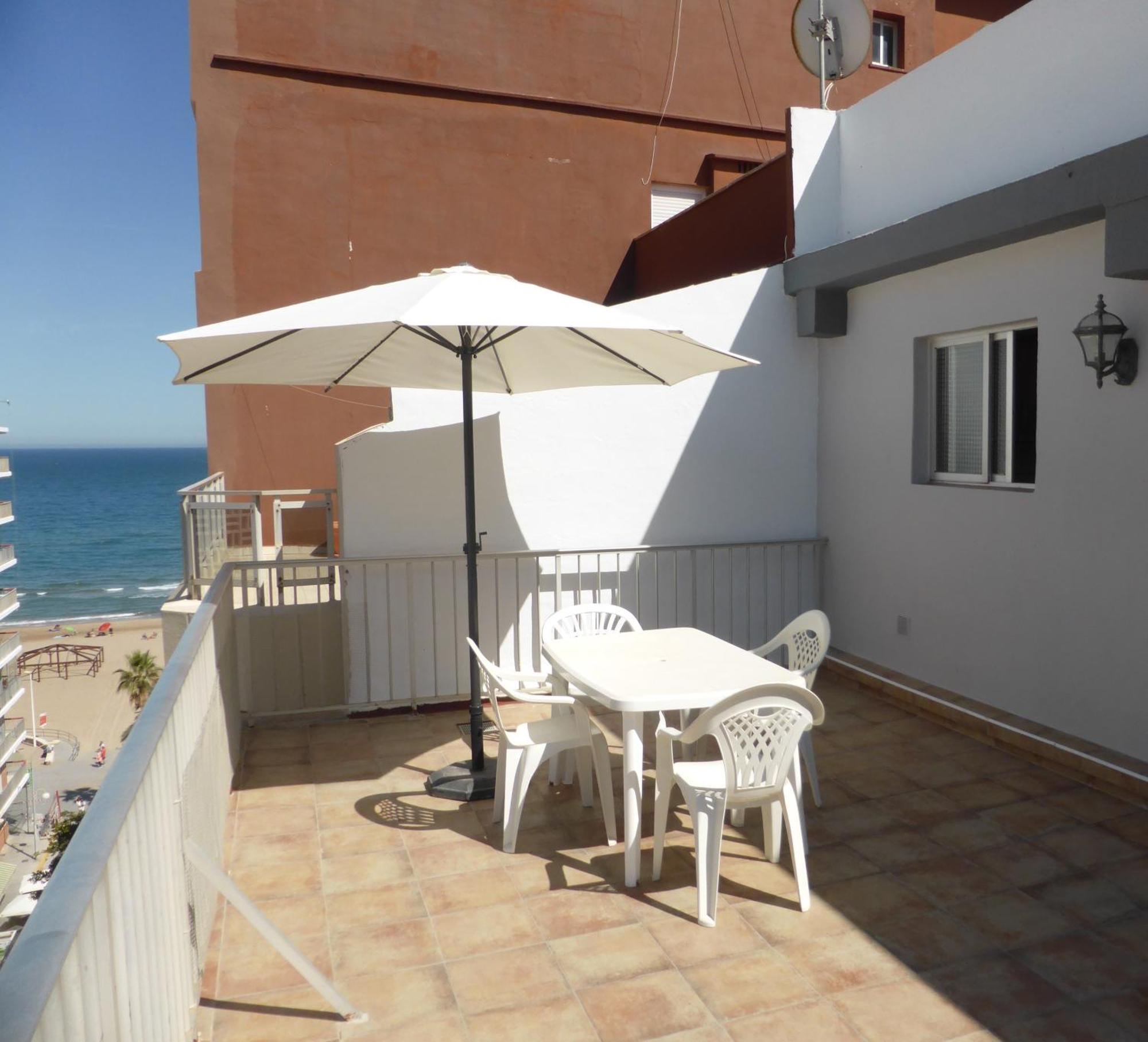 Atico A 100 Metros De La Playa Apartment กูลเญรา ภายนอก รูปภาพ